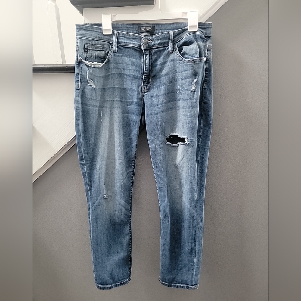 Judy Blue Light Blue Distressed Boyfriend Jeans